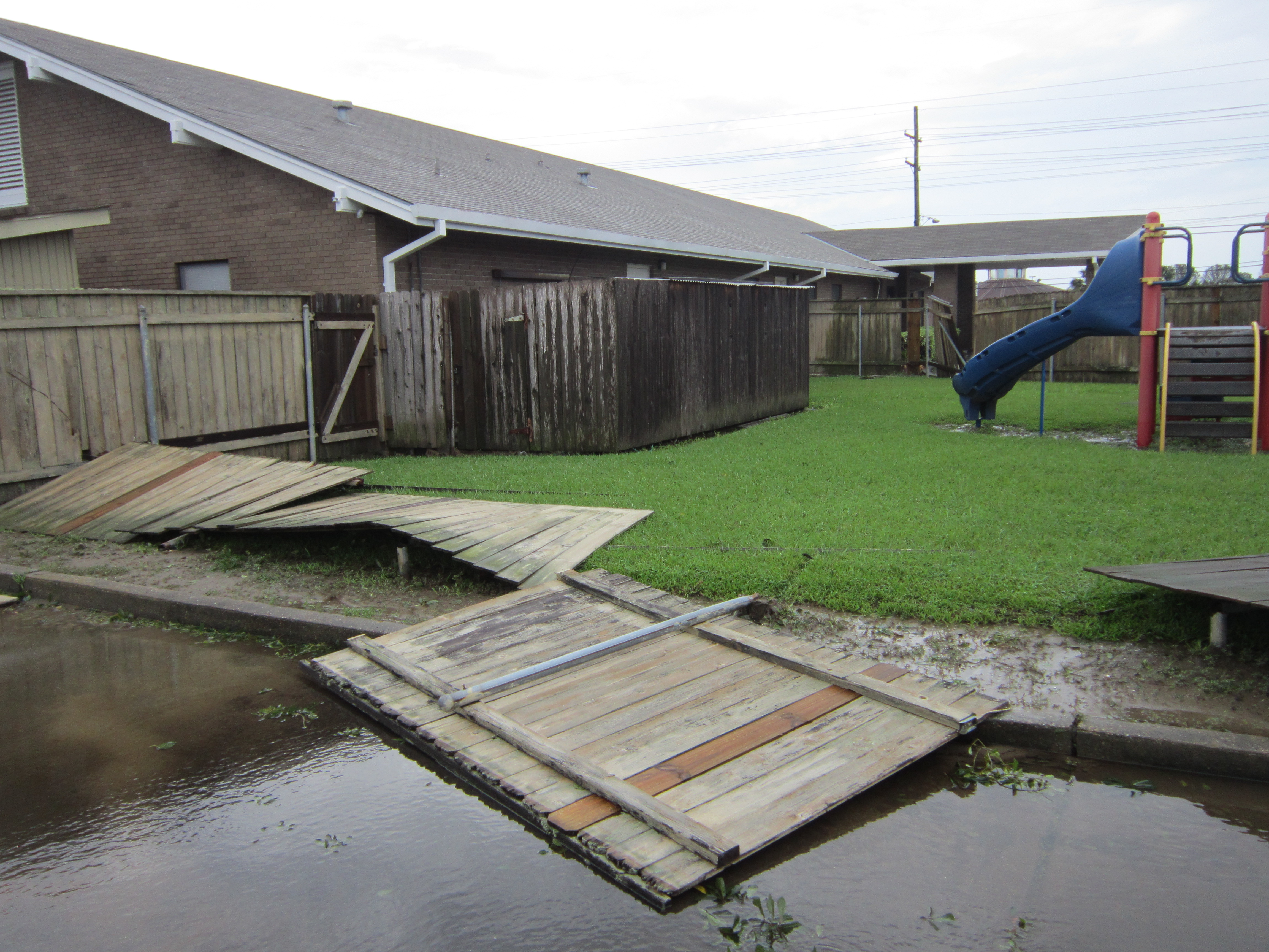 New Orleans area Jews prepare for a wet, powerless Shabbat - Crescent ...